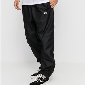 Nike | Pants | Nike Sb Track Pants In Black Size Xxs Nwt | Poshmark